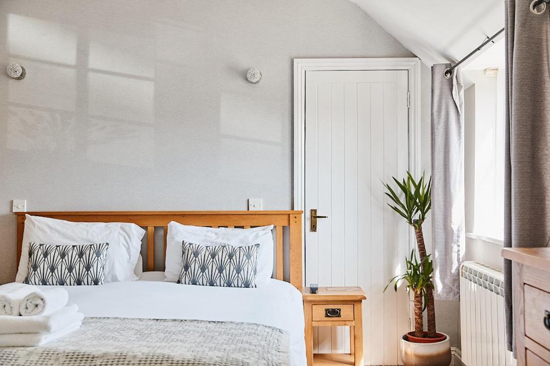 The Bucks Head Bed and Breakfast Carhampton Eksteriør billede